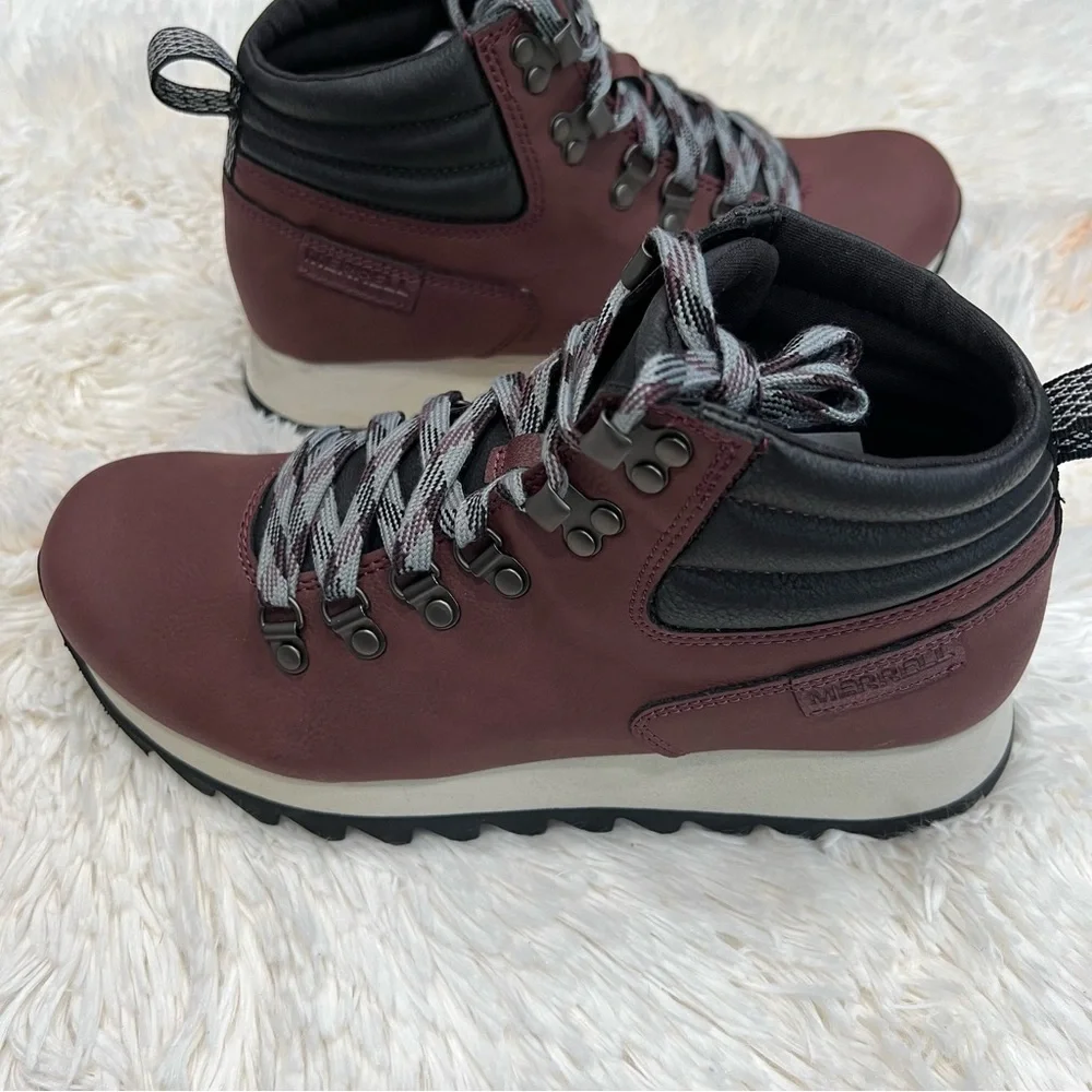 Merrell Women alpine hike hiker‎ burgundy boots size 8